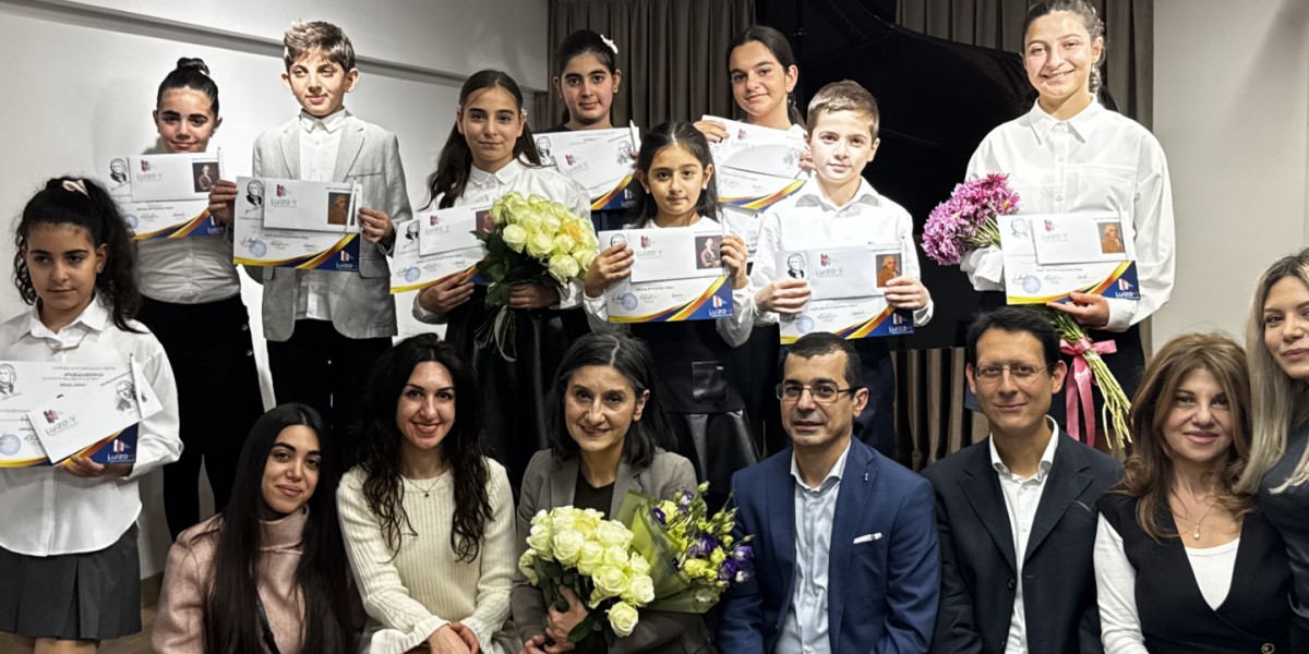 ≪ԲԱՑԱՀԱՅՏՈՒՄ≫ ԵՐԿՐՈՐԴ ՊՈԼԻՖՈՆԻԿ ՄՐՑՈՒՅԹ֊ՆՎԻՐՈՒՄ